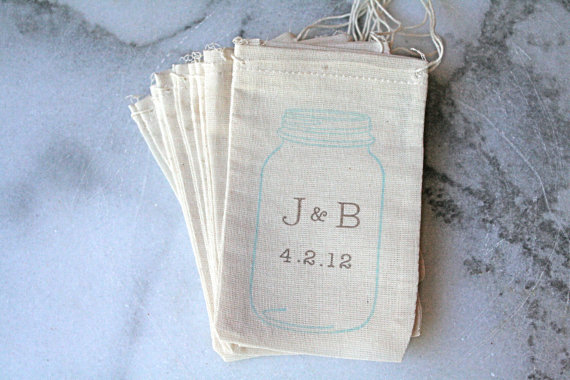 100 muslin wedding favor bags, 3x5. Bulk discounts and custom orders available.  Blue mason jar with custom initials and date.